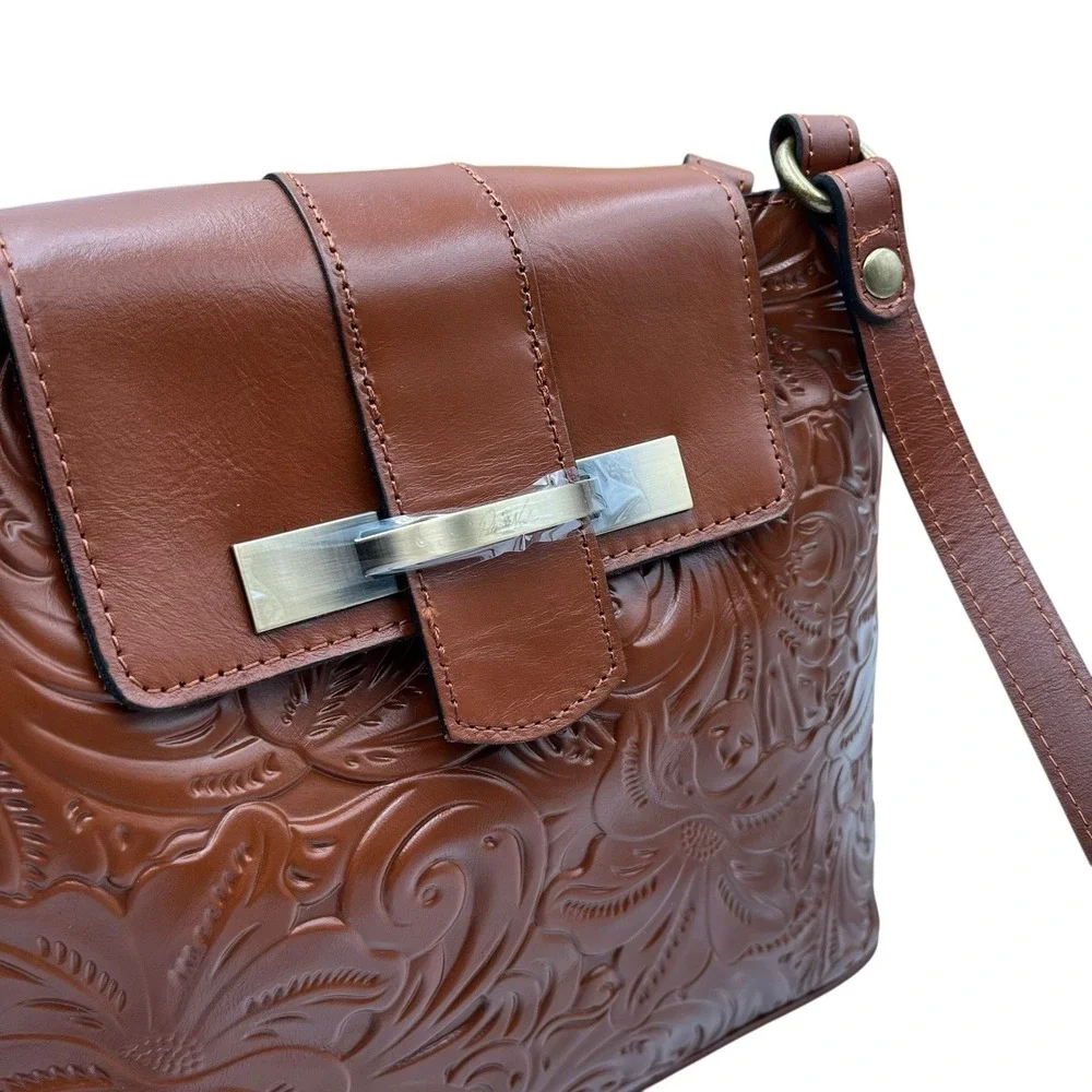 Patricia Nash Women's Larone Tooled Leather Hobo Bag Medium Florence Tan Brown